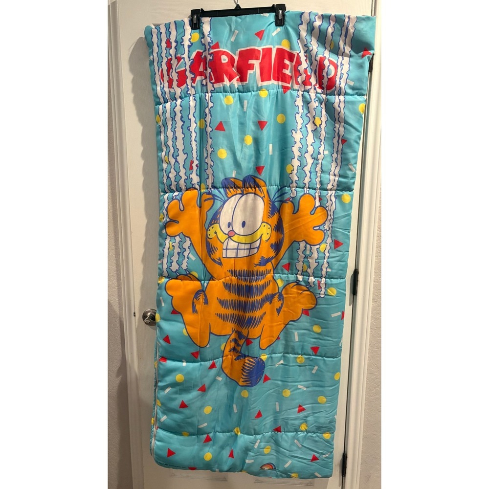 Vintage‎ 1978 Garfield Sleeping Bag and Overnight Bag Set